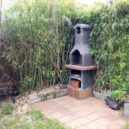 In With A Community Pool Holiday home *