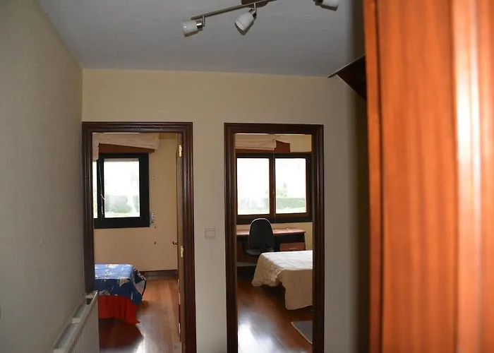 In With A Community Pool Miengo