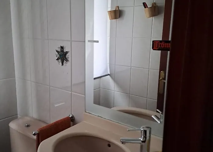 In With A Community Pool * Miengo